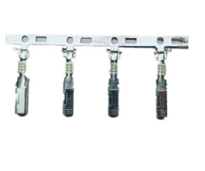 পুশ অটো তারের সংযোজকগুলি 8240-4422 UL94 ভি -0 সহজ ইনস্টলেশন টিন পোস্ট