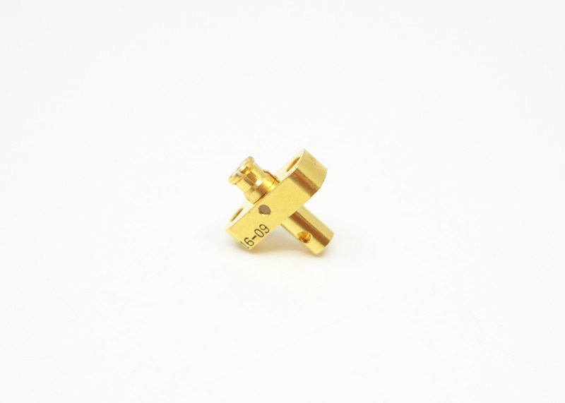 মহিলা এসএমপি আরএফ সংযোগকারী 2 গর্ত এমএফ 108 এ তারের জন্য ফ্ল্যাঞ্জ মাউন্ট 50Ω প্রতিবন্ধক