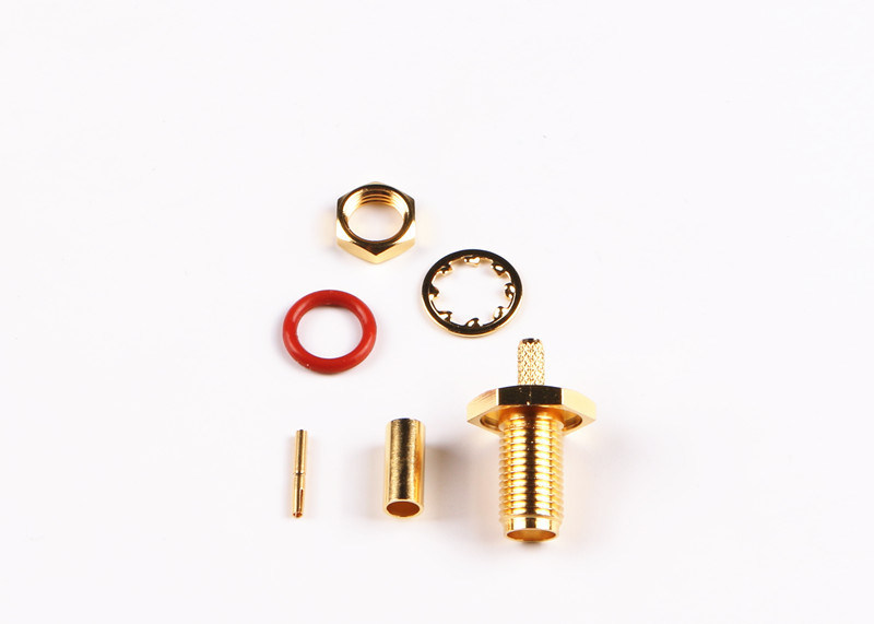 18GHz महिला सॉकेट एसएमए कनेक्टर सीधे केबल्स गोल्ड प्लेटेड उच्च परिशुद्धता के लिए