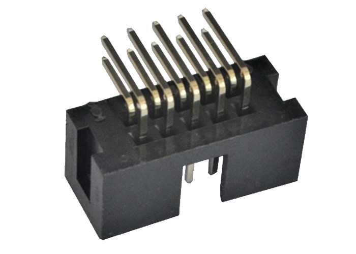 conector del jefe de la caja de 2.54m m 90 ﹣ 40℃ de los pernos 3.0AMP del jefe del grado a +105℃