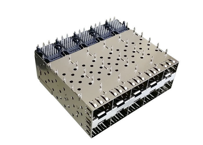 2 एक्स 5 ईएमआई फिंगर स्प्रिंग के साथ इंटीग्रेटेड इंटरफेस कनेक्टर के साथ एसएफपी केस का ढेर